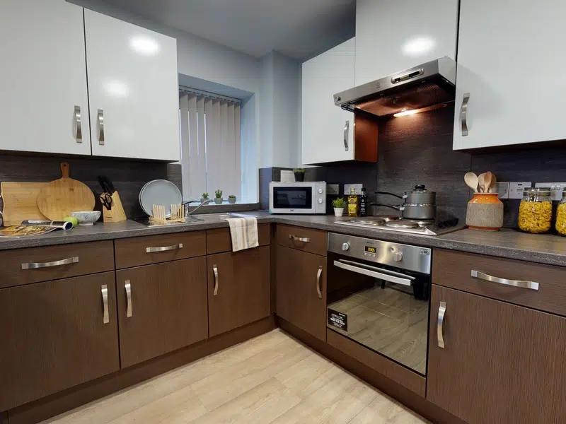 Silver En Suite photo 6