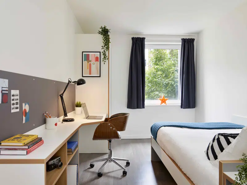 SILVER EN-SUITE photo 1