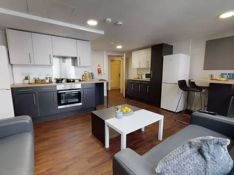 Silver En Suite photo 6