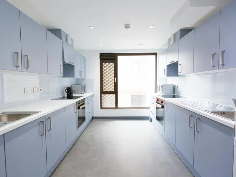 Silver En-suite Accessible photo 5