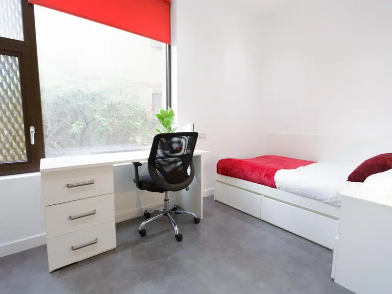Silver En-suite Accessible photo 2