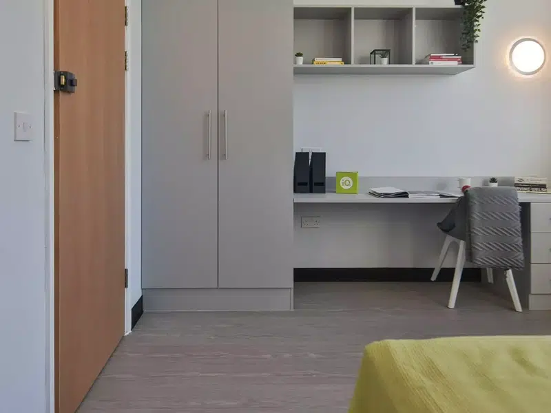 2 Bed Apartment photo 5