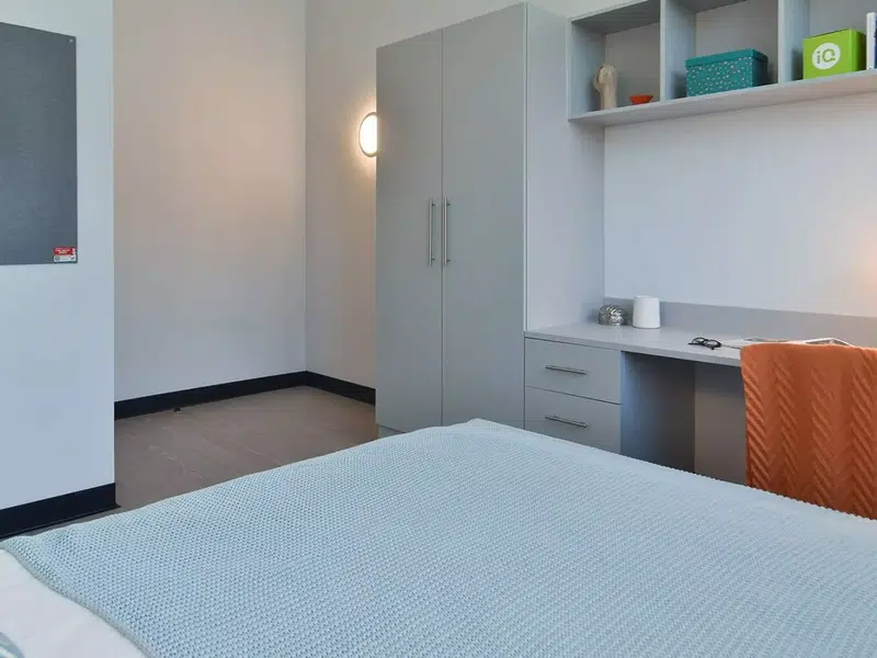 2 Bed Apartment photo 3