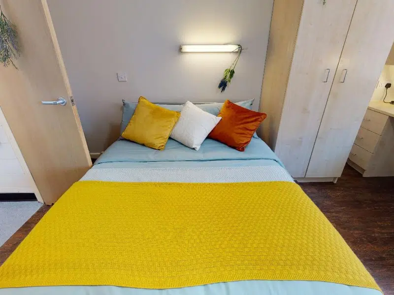 Gold En Suite photo 2