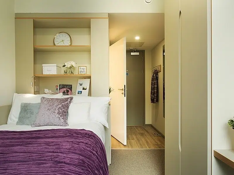 Silver En-Suite Plus photo 1