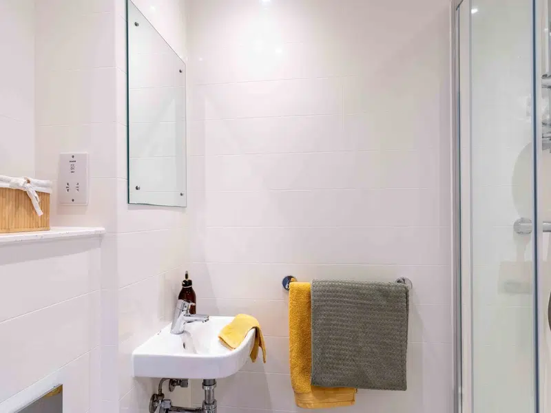 Silver En-suite Plus photo 2