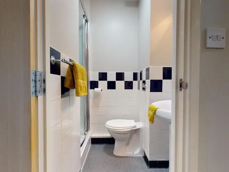 Silver En Suite Plus photo 4