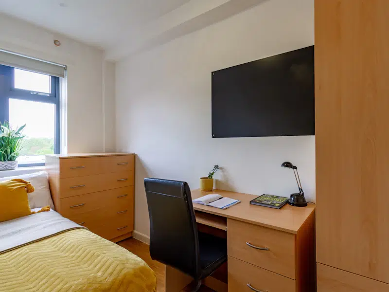 Silver Non-Ensuite Room photo 1