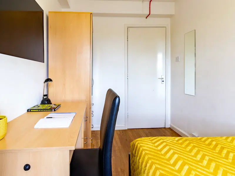 Silver Non-Ensuite Room photo 2