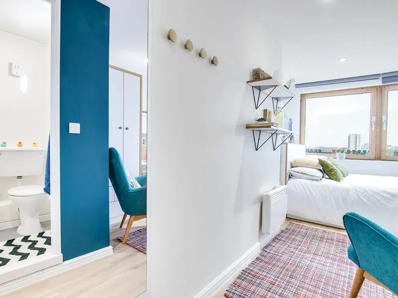Silver Plus En Suite photo 4