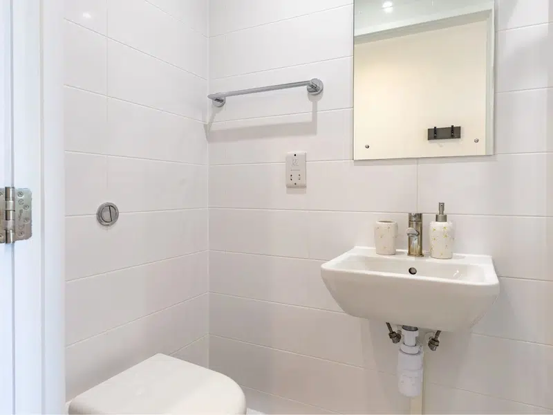 Silver Skyline En Suite photo 5