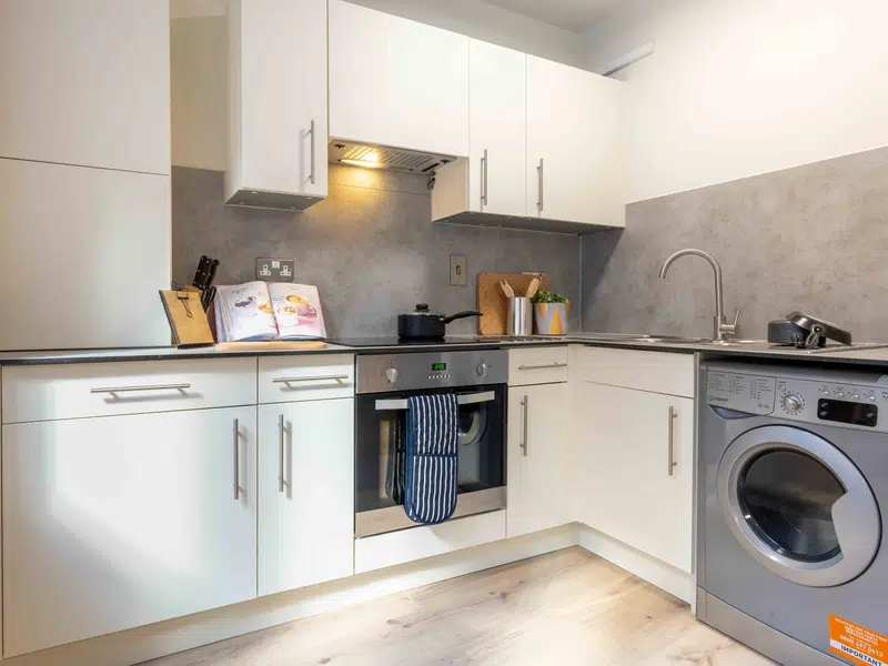 Silver Three Bed Duplex photo 4