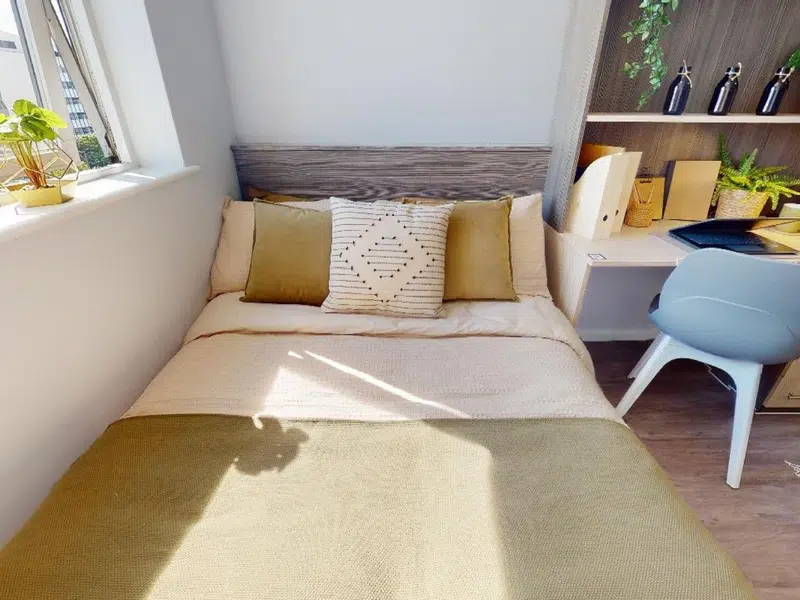 Silver Three Bed Apartment photo 2