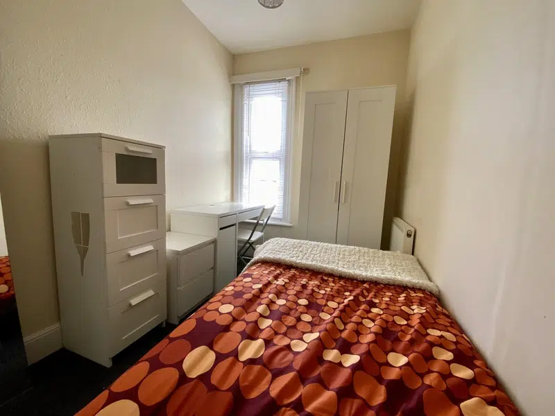 Single Room photo 4