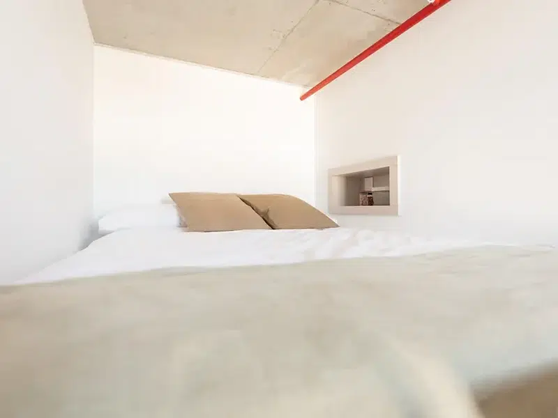 Single with Kitchen & Balcony photo 1