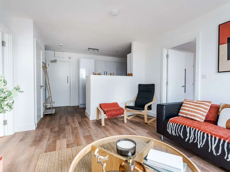 Skyline Deluxe with City View  2 Bedroom Apartment photo 6