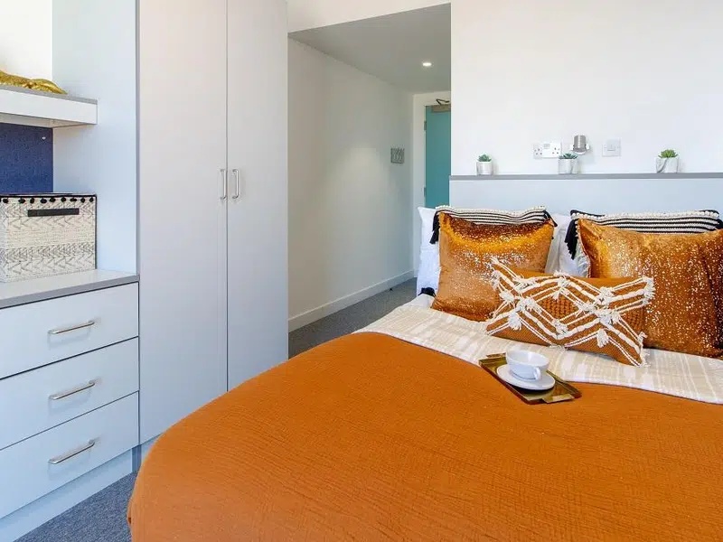 Standard En-suite photo 2