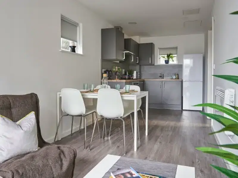 Standard En-suite (3/4/5 Bed) photo 4