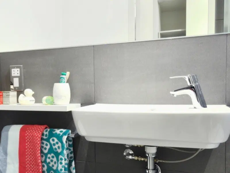 Standard En-suite photo 5