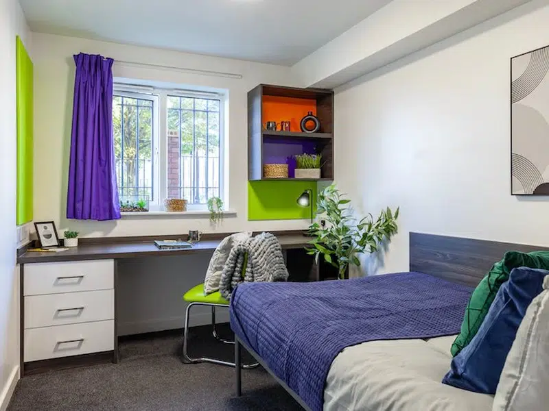 Standard En-suite photo 2