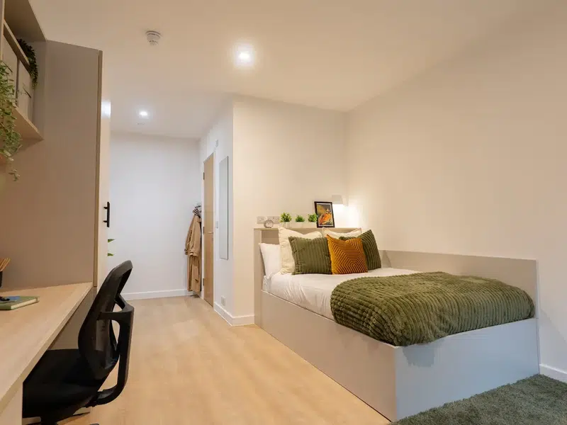 Standard En-suite photo 1