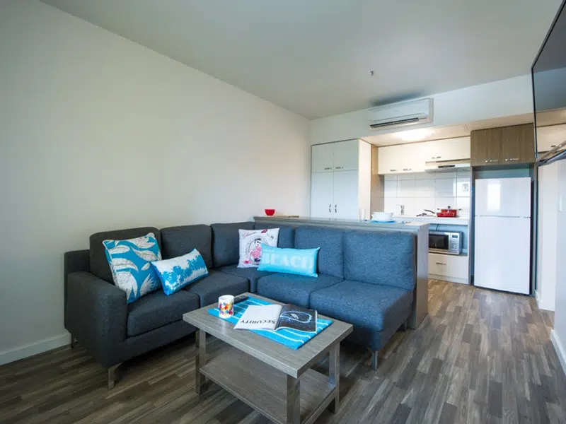 2 Bedroom Apartment Multi share (with View) photo 3