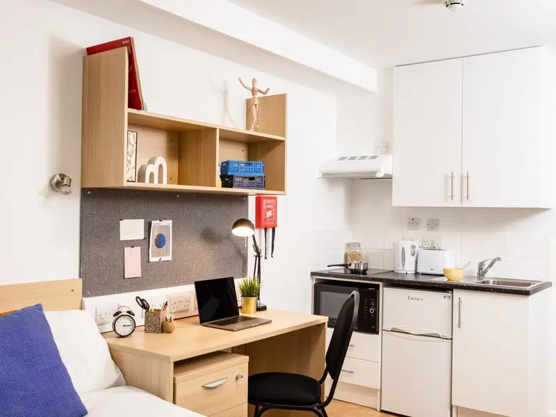 Studio Apartment photo 2