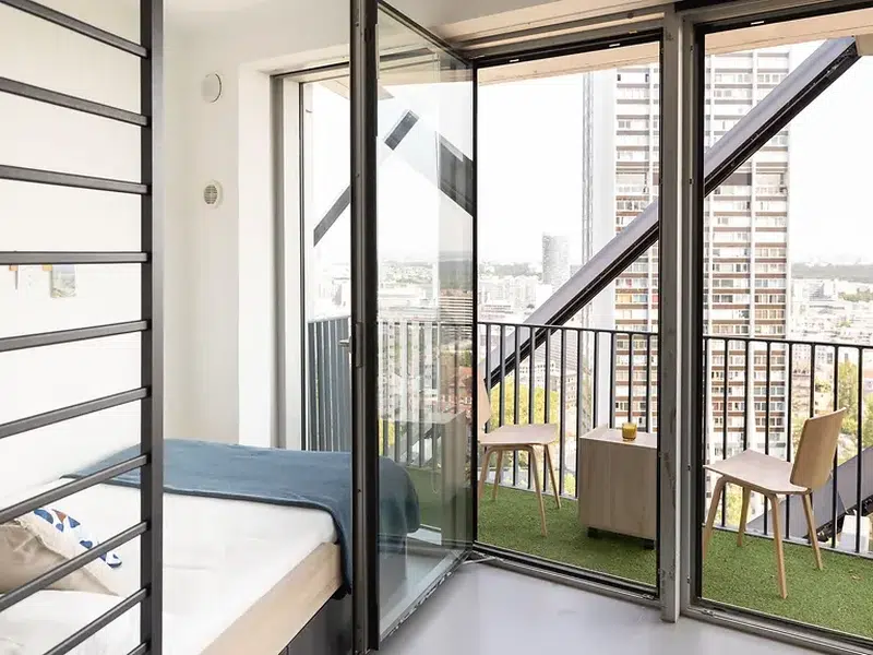 Studio with Balcony photo 5