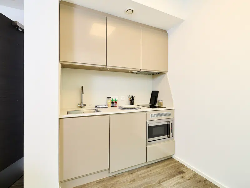 Premium Studio photo 3
