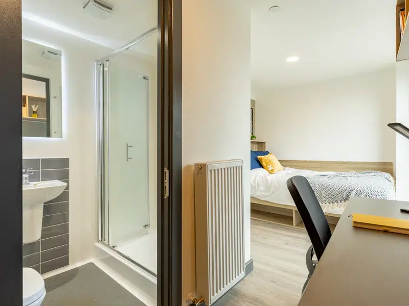 Superior Ensuite photo 2