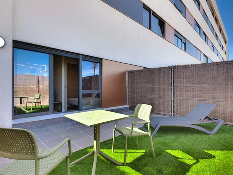 Superior with Terrace Studio Apartment photo 1