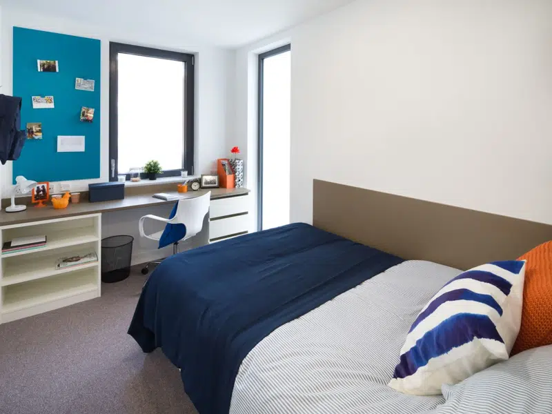 3 Bed Apartment photo 1