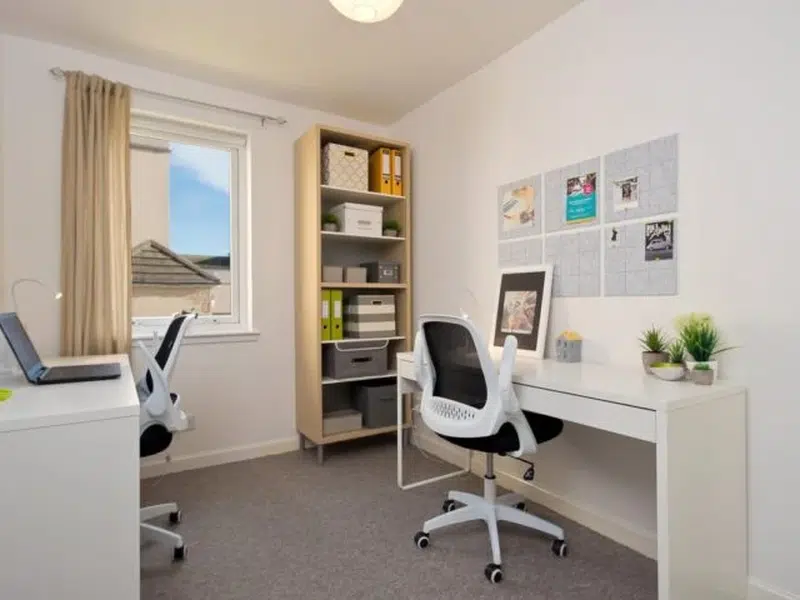 Premium – 2 Bed Maisonette With Study photo 5