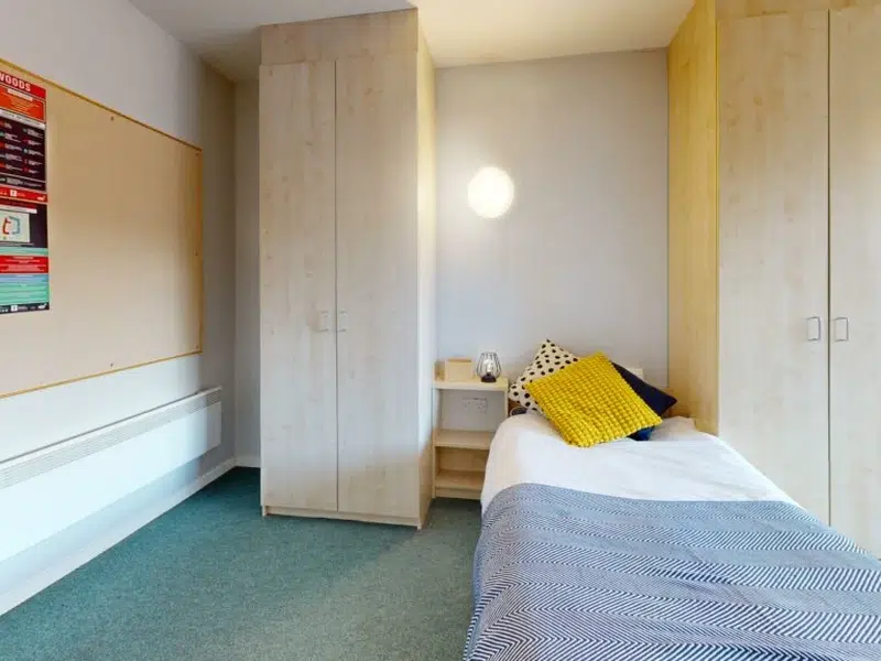 Twin Ensuite Studio photo 3