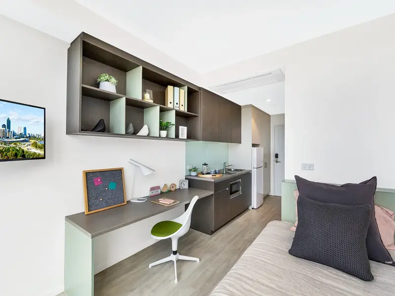 Signature Studio Apartment- Standard View photo 2