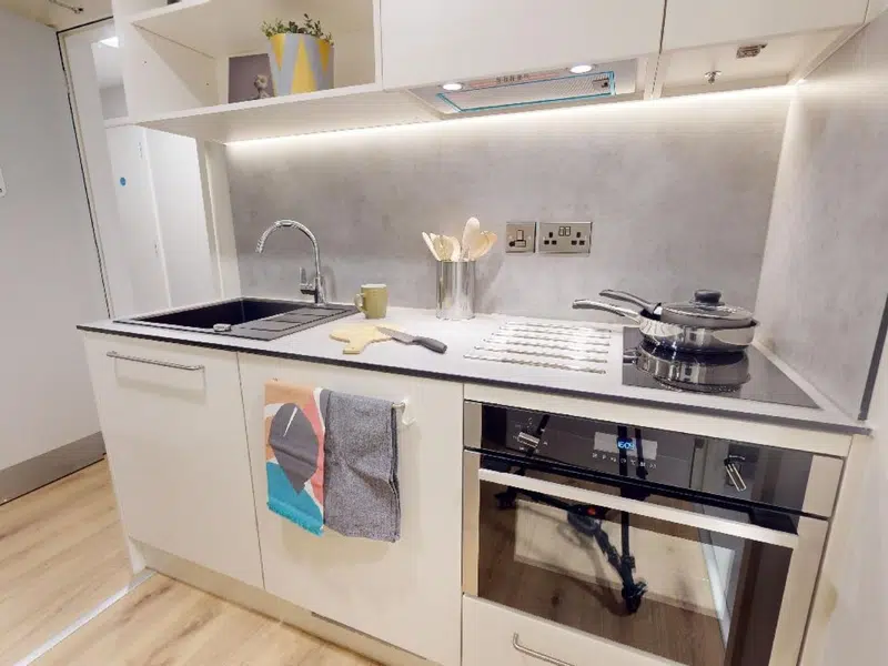 Gold 2 Bed Apartment Plus photo 3