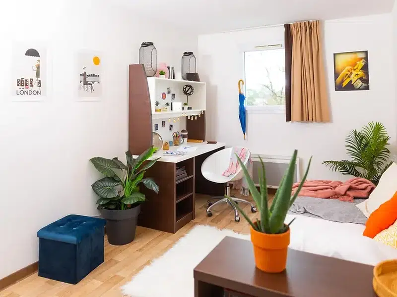 Two-Bedroom Apartment with Balcony photo 1
