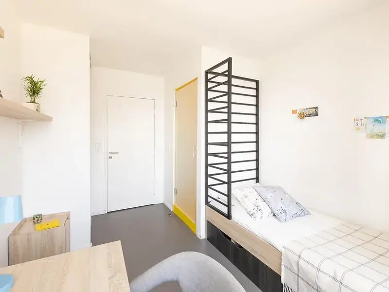 Two-Bedroom Apartment with Terrace photo 1