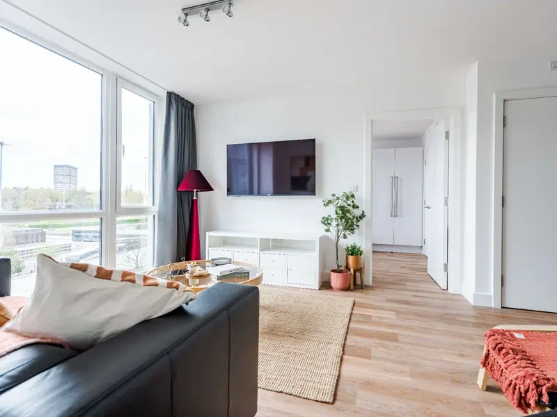 Upper Deluxe with City View  2 Bedroom Apartment photo 6