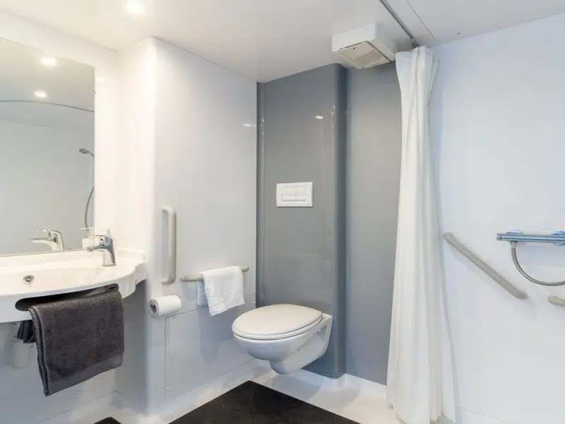 XL Classic Ensuite photo 1